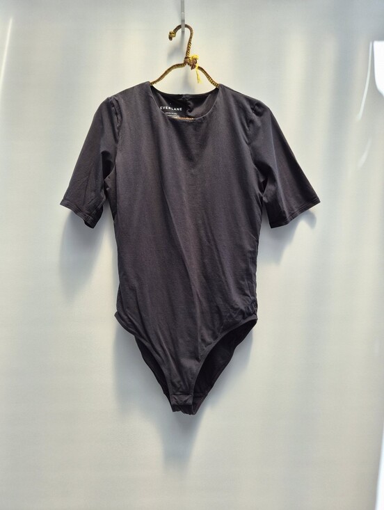 Everlane Tops - Everlane Supima Cotton Short Sleeve Bodysuit Black Large Clean Girl Minimalist